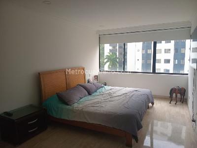 Apartamento de 4 alcobas en venta en El Poblado, Medellín, 468 m² · foto 14 de 20