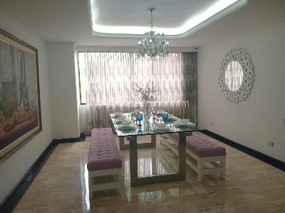 Apartamento de 4 alcobas en venta en El Poblado, Medellín, 468 m² · foto 4 de 20