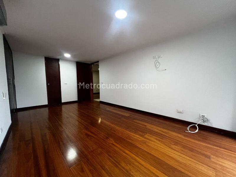 Apartamento en arriendo en Envigado (Unidad Cerrada) - 8