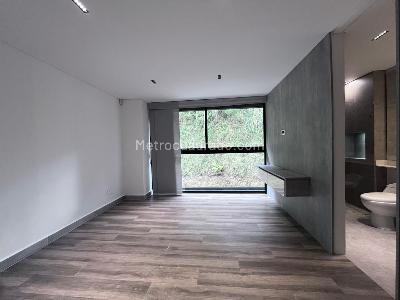 Casa de 4 alcobas en venta en Envigado, Envigado, 507 m² · foto 13 de 20