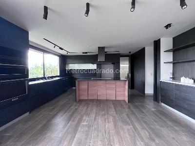 Casa de 4 alcobas en venta en Envigado, Envigado, 507 m² · foto 5 de 20