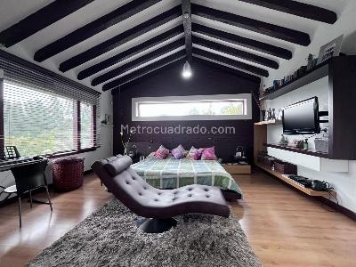 Casa de 4 alcobas en venta en Envigado, Envigado, 450 m² · foto 15 de 19