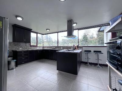 Casa de 4 alcobas en venta en Envigado, Envigado, 450 m² · foto 5 de 19