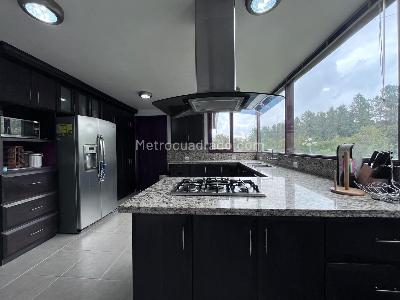 Casa de 4 alcobas en venta en Envigado, Envigado, 450 m² · foto 6 de 19