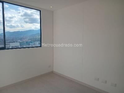 Apartamento de 3 alcobas en arriendo en El Poblado, Medellín, 86 m² · foto 13 de 16