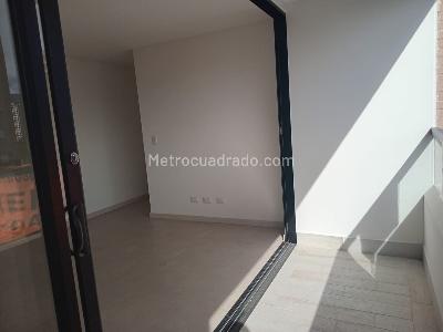 Apartamento de 3 alcobas en arriendo en El Poblado, Medellín, 86 m² · foto 16 de 16