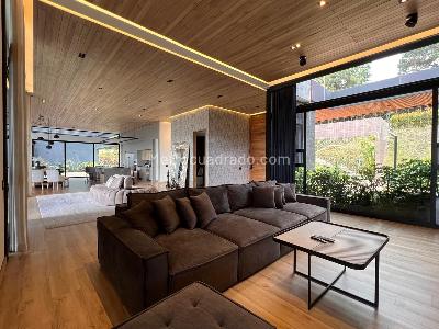 Casa de 5 alcobas en venta en Rionegro, Rionegro, 1200 m² · foto 7 de 20