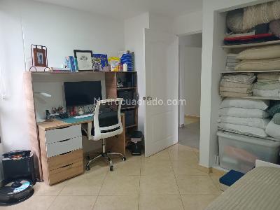 Apartamento de 3 alcobas en venta en El Poblado, Medellín, 130 m² · foto 12 de 19