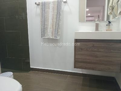 Apartamento de 3 alcobas en venta en El Poblado, Medellín, 130 m² · foto 18 de 19