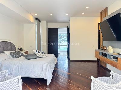 Casa de 5 alcobas en venta en El Poblado, Medellín, 600 m² · foto 12 de 19