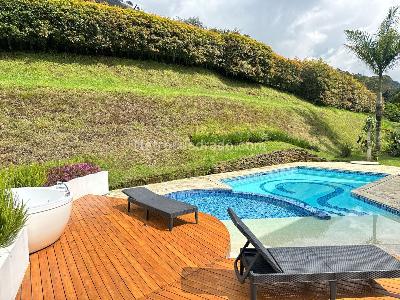 Casa de 5 alcobas en venta en El Poblado, Medellín, 600 m² · foto 18 de 19