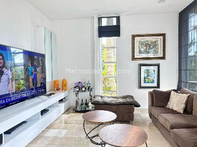 Casa de 5 alcobas en venta en El Poblado, Medellín, 600 m² · foto 6 de 19
