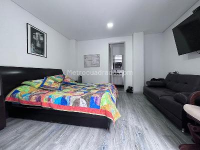 Casa de 5 alcobas en venta en Envigado, Envigado, 560 m² · foto 18 de 20
