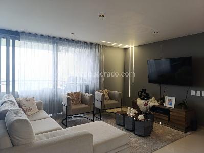 Apartamento de 3 alcobas en venta en El Poblado, Medellín, 160 m² · foto 3 de 18