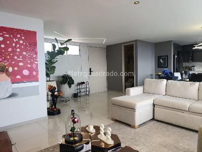 Apartamento de 3 alcobas en venta en El Poblado, Medellín, 160 m² · foto 4 de 18