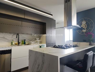 Apartamento de 3 alcobas en venta en El Poblado, Medellín, 160 m² · foto 7 de 18
