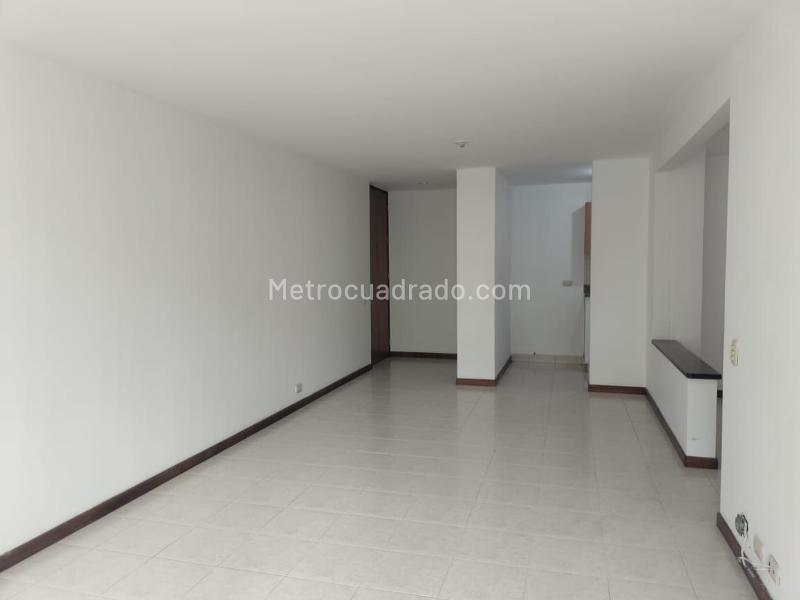 Apartamento Moderno de 2 Alcobas con Piscina en El Poblado - 3
