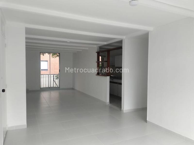 Apartamento de 3 Alcobas en El Poblado (Conjunto Cerrado) - 3