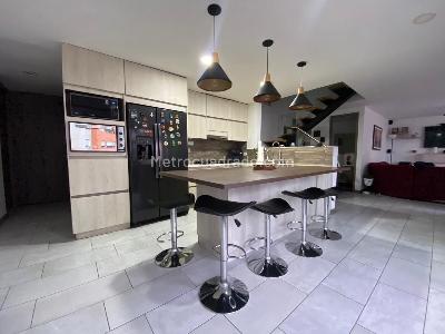 Apartamento en venta en Envigado, Envigado · foto 3 de 14