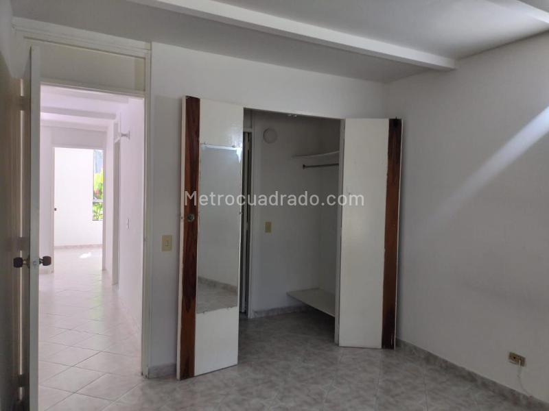 Spacious 3BR Apartment in El Poblado - 9