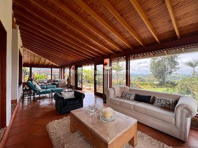Casa de 4 alcobas en venta en Llanogrande, Rionegro, 500 m² · foto 3 de 20