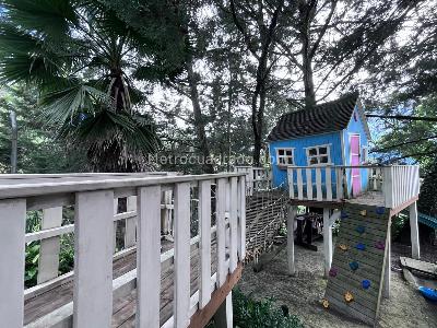 Casa de 4 alcobas en venta en Envigado, Envigado, 650 m² · foto 19 de 20