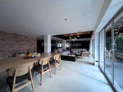 Casa de 4 alcobas en venta en Envigado, Envigado, 650 m² · foto 4 de 20