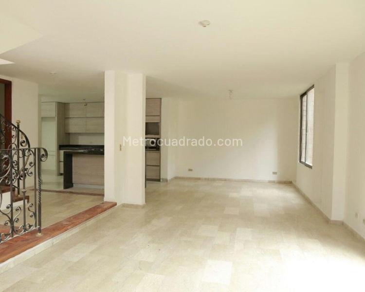3BR House for Rent in El Poblado Gated Community (4 Baths) - 3