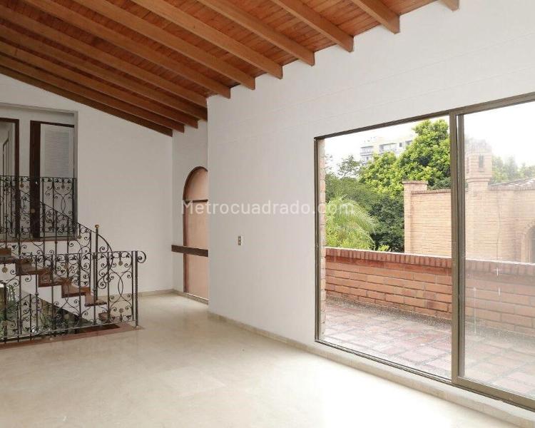 3BR House for Rent in El Poblado Gated Community (4 Baths) - 7