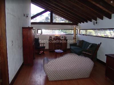 Casa de 3 alcobas en venta en Rionegro, Rionegro, 300 m² · foto 2 de 12