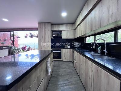 Casa en venta en Envigado, Envigado · foto 8 de 20