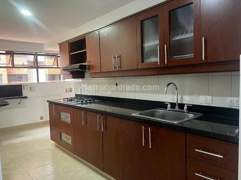 3BR Apartment with Pool in El Poblado - 7