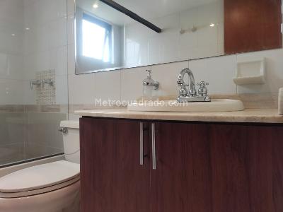 Apartamento de 1 alcoba en arriendo en El Poblado, Medellín, 62 m² · foto 11 de 11