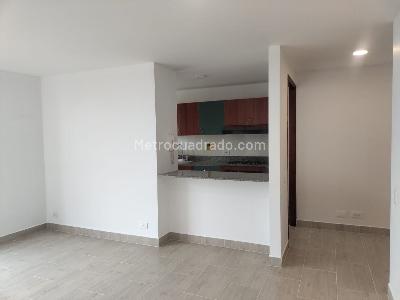 Apartamento de 1 alcoba en arriendo en El Poblado, Medellín, 62 m² · foto 3 de 11