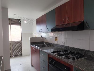 Apartamento de 1 alcoba en arriendo en El Poblado, Medellín, 62 m² · foto 6 de 11