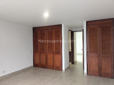 Apartamento de 1 alcoba en arriendo en El Poblado, Medellín, 62 m² · foto 9 de 11