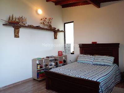 Casa de 3 alcobas en venta en Envigado, Envigado, 220 m² · foto 13 de 19