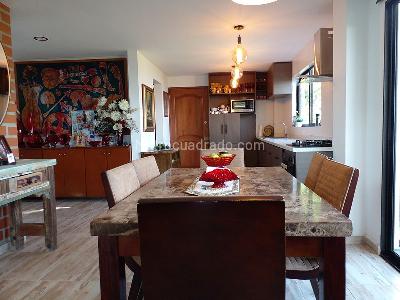 Casa de 3 alcobas en venta en Envigado, Envigado, 220 m² · foto 4 de 19