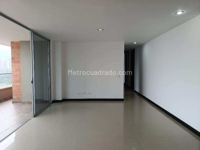 Apartment in Medellín, El Tesoro, El Poblado - Vista 6