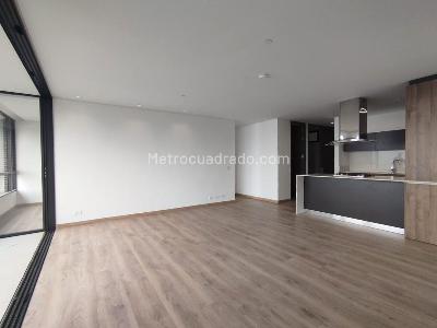 Apartamento de 3 alcobas en venta en Altos Del Poblado, Medellín, 140 m² · foto 2 de 14