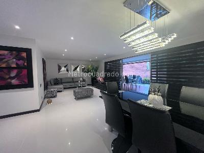 Casa en arriendo en Envigado, Envigado · foto 3 de 20