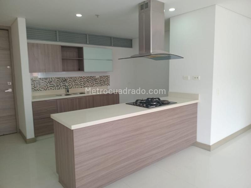 Apartamento de 2 Alcobas en Castropol, Unidad Cerrada - 6