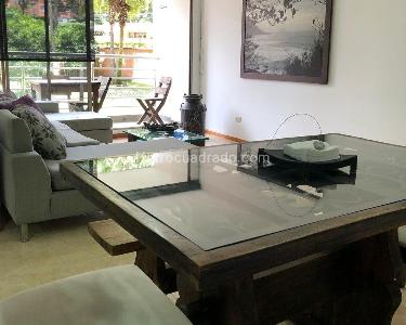 Apartamento de 3 alcobas en arriendo en El Poblado, Medellín, 80 m² · foto 3 de 13