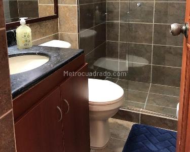 Apartamento de 3 alcobas en arriendo en El Poblado, Medellín, 80 m² · foto 13 de 13