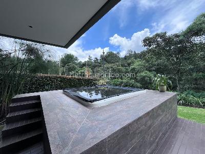 Casa de 4 alcobas en venta en Envigado, Envigado, 361 m² · foto 18 de 19