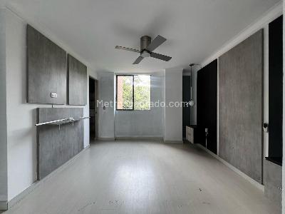 Apartamento de 2 alcobas en arriendo en El Poblado, Medellín, 100 m² · foto 7 de 12