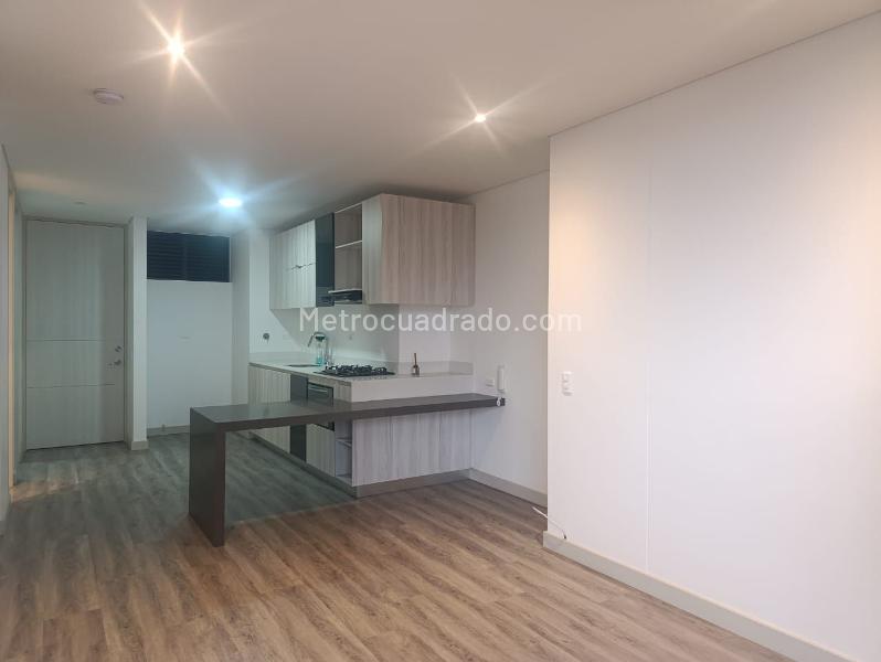 Apartamento Tipo Estudio de 1 Alcoba con Balcón en El Poblado - 3