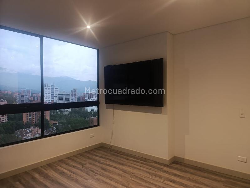 Apartamento Tipo Estudio de 1 Alcoba con Balcón en El Poblado - 9