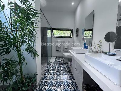Casa de 4 alcobas en venta en Envigado, Envigado, 390 m² · foto 17 de 20