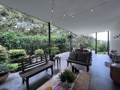 Casa de 4 alcobas en venta en Envigado, Envigado, 390 m² · foto 19 de 20